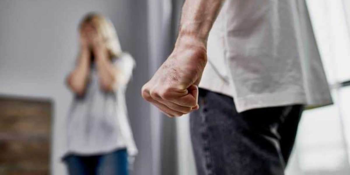 CONFIDENTIAL GUIDANCE AND LEGAL REPRESENTATION BY DOMESTIC VIOLENCE ATTORNEY COSTA MESA
