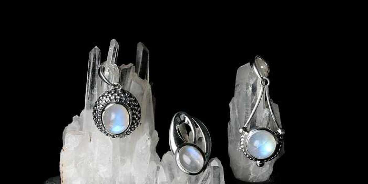 All you need to Know Before Buying Moonstone