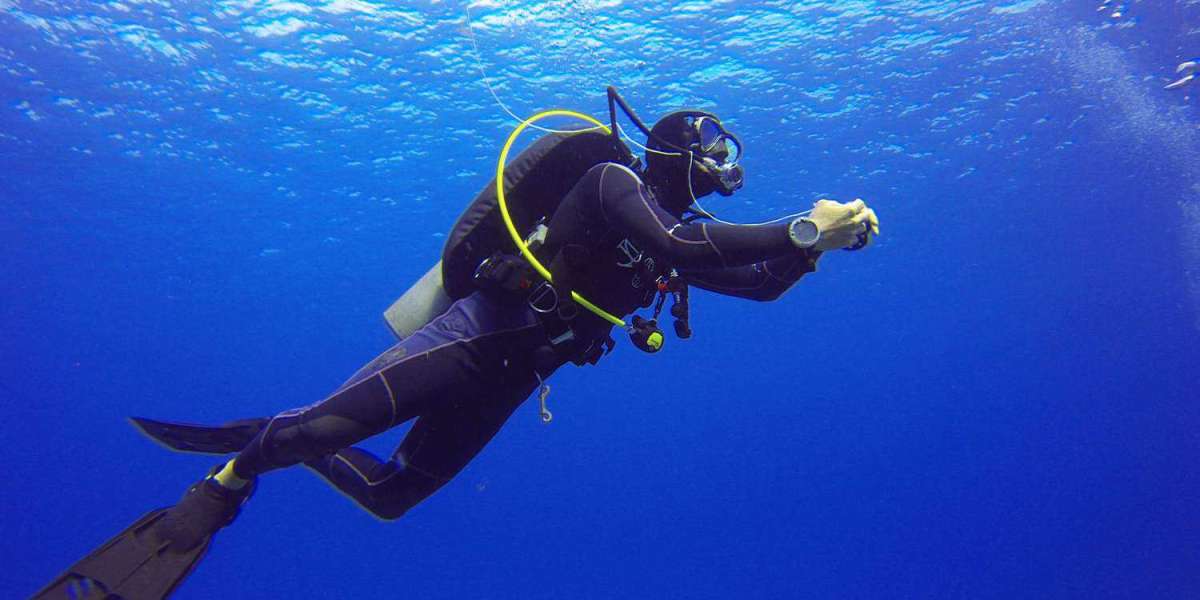 Things To Consider When Enrolling For Phuket Dive Centers