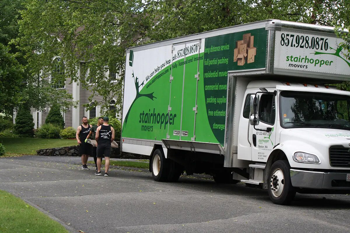 The Role of Local Moving Companies in Community Development